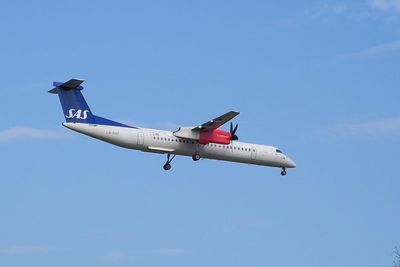 Et Dash 8-fly fra SAS måtte nødlande i Danmark etter feil med landingshjulene søndag. Mandag måtte to andre fly av samme type stoppes på grunn av tekniske problemer.