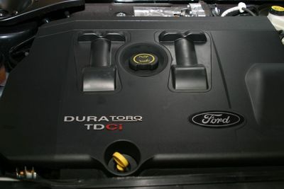 Forbrenningsmotoren blir ikke danket ut av elektriske motorer med det første.