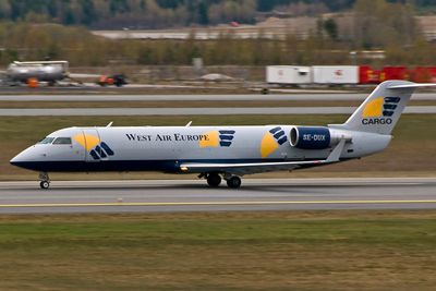 Det var dette flyet, SE-DUX , fra West Air som styrtet like ved norskegrensa natt til fredag.  