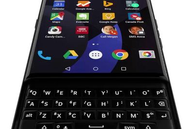 Blackberry satser på Android. Bildet stammer fra en tidligere lekkasje, men viser den riktige telefonen.