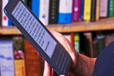 PUSLESPILL: Å sy sammen den faglitteraturen du trenger for å oppdatere deg på et spesialfelt kan være et tidkrevende puslespill, som ebok-prosjektet hos Simula skal forenkle.