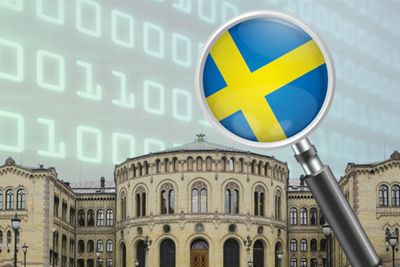 FRA-loven fikk kraftig kritikk i Stortinget. Kritikken framstår seom desto mer relevant når det kommer fram at svenskenes datafangst ble delt med både britisk og amerikansk etterretning.