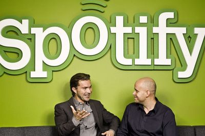 De to gründerne i Spotify, svenske Daniel Ek og Martin Lorentzon, kan være på vei mot en børsnotering i USA i løpet av neste år.