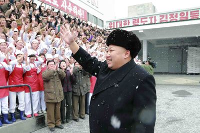Nord-Korea og leder Kim Jong-un beskyldes for å stå bak dataangrepet mot filmselskapet Sony Pictures.