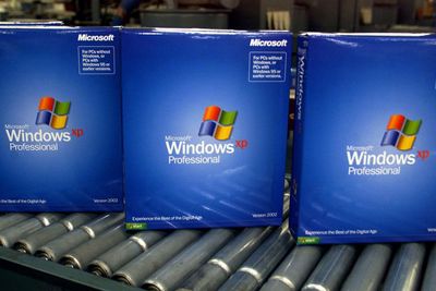 Svært mange britiske bedrifter har fremdeles Windows XP i bruk, selv 13 år etter at programvaren ble introdusert. Nå begynner de å få veldig dårlig tid til å bytte. Om ett år fra i dag stopper Microsoft støtten.