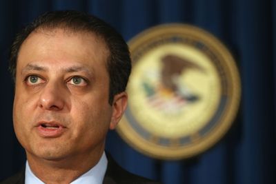 Statsadvokat Preet Bharara i New York kunne tirsdag presentere en av de mest alvorlige tilfellene av hvitvasking gjennom nettbaserte kanaler. Amerikanske myndigheter slo til mot Liberty Reserve, som de mener har muliggjort hvitvasking av 6 milliarder dollar.  