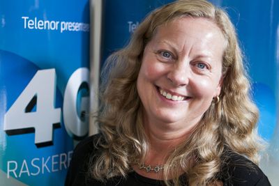 Telenor Norge-sjef Berit Svendsen beklager problemene som oppsto torsdag kveld, og sier at de nå skal granske hendelsen og iverksette tiltak for å unngå en reprise.