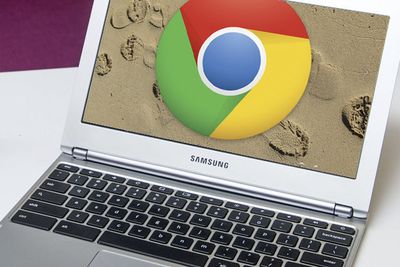 Denne PC-en, Samsungs 11 tommers Chromebook, vil bli utrustningen for 4.000 svenske videregående-elever fra høsten av. 