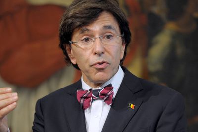 Belgias statsminister Elio Di Rupu står overfor et sannsynlig tilfelle av statlig kyberspionasje rettet mot landets største teleoperatør, statseide Belgacom.