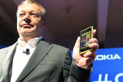 Stephen Elop ligger meget godt an til å bli Microsofts nye toppsjef. Det tror i alle fall de som har satt penger på den tidligere Nokia-sjefen. 