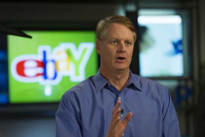 eBay-sjefen John Donahoe skal ha presset frem en avtale med Samsung, noe som irriterte Apple.