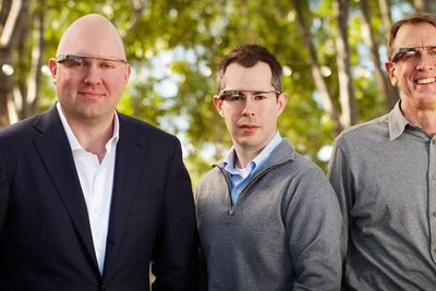 Marc Andreessen (t.v), Bill Maris og John Doerr jakter gründere som kan komme med gode ideer til Google Glass. 