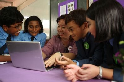 Malaysia satser på Google Apps i skolesektoren. De skal dele ut Chromebook-maskiner til alle lavere utdanningstrinn.