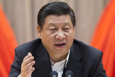Kinas president Xi Jinping er i disse dager i Europa. Nå av formålet med besøket er å ordne opp i handelsstrid.