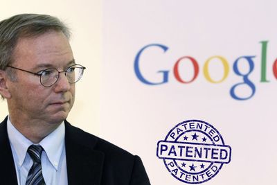 Google, her representert ved styreleder Eric Schmidt, utvider porteføljen av patenter som omfattes av deres løfte om ikke å saksøke ved brudd.