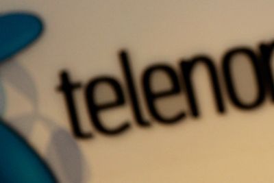Senterpartiet vil splitte Telenor i et skandinavisk og et internasjonal selskap.