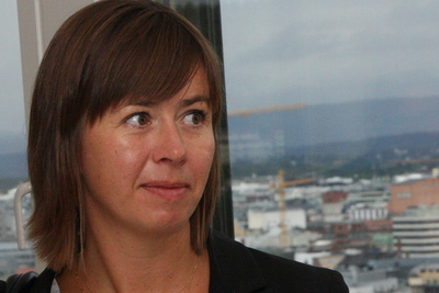  IKT-Norges nye toppsjef Heidi Austlid forventer at statsbudsjettet byr på en sammenhengende satsing for digitalisering av offentlig sektor.