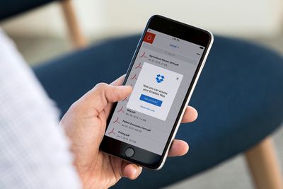 Dropbox-støtte blir bakt inn i Document Cloud og Acrobat.