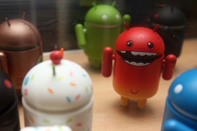 Enkelte Android-enheter kan gi uvedkommende bortimot full tilgang via en åpen nettverksport.