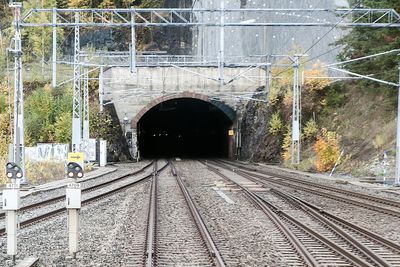 Lieråsen tunnel skal rehabiliteres for 100 millioner kroner årlig frem til 2023.