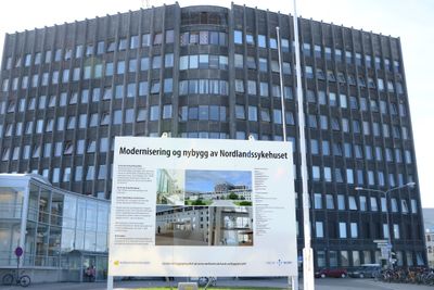 Det var ikke før den ene kontrakten ble delt i syv at det var mulig å finne entreprenører som ville jobbe med moderniseringen av sykehuset i Bodø.