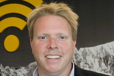 Ice-sjef Eivind Helgaker gir nå eksisterende og nye kunder et tilbud om å overføre ubrukte datakvoter fra en måned til en annen.