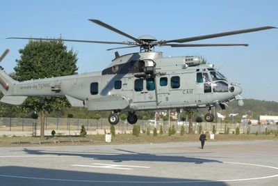 H225M Caraca lander i Polen tidligere denne uka. Dersom alt klaffer for Airbus Helicopters, har de solgt hele 80 slike helikoptre på en måned.
