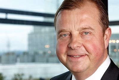 Konsernsjef Björn Ivroth i Evry kan slippe jubelen løs etter å ha halt i land en av de største IT-kontraktene som deles ut i Norden i år.