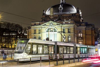 Mulig ny Oslotrikk: Siemens har tatt seg bryet med å montere  et bilde av trikken inn i Oslomiljøet. Vinner de kan dette blir en realitet om noen år.