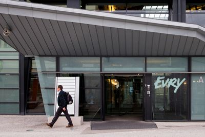 Telenor og Posten har begge inngått avtaler med Evry, som igjen benytter underleverandører i India. Disse skal aksessere kundedata. Illustrasjonsfoto.