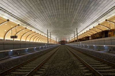 Etter syv års arbeid er det endelig klart for åpningen av det nye dobbeltsporet på Vestfoldbanen, samt den splitter nye stasjonshallen på Holmestrand.