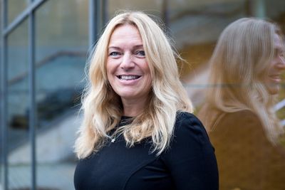 Konserndirektør for tele i Lyse, Toril Nag, sier konsernet, via Altibox-nettverket, ønsker å ta et samfunnsansvar også når det gjelder å få et nasjonalt alternativ til Telenors transportnett.