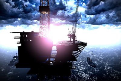 Opec reduserer den totale leveringen med 1,2 millioner fat olje fra 1. januar. Det beste de kan oppnå er likevel å stabilisere oljeprisen på mellom 50 og 60 dollar, skriver Bloomberg-skribent Mohamed A. El-Erian.