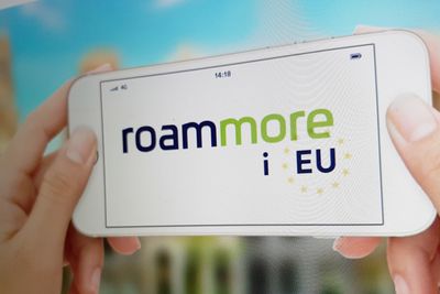 Telenor-eide Talkmore har lansert abonnementer med fri roaming i EU.