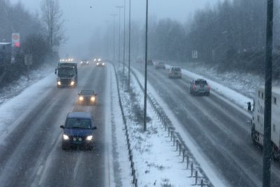 Byrådet i Oslo forsøker å begrense forurensingen i byen ved å forby kjøring med dieselkjøretøy.