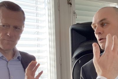 Lederen for Telenor bedrift, Ove Fredheim, og lederen for Telenors mobilvirksomhet, Bjørn Ivar Moen, sier tale over wifi gir kunder bedre dekning innendørs, og mener bruken av tale over 4G har blitt akseptert av kundene på rekordtid. 600 000 har fått tjenesten i løpet av det siste året.