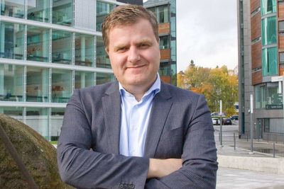 Eidsiva-sjef Trond Skjellerud kan vise til resultatvekst i regnskapet konsernet har lagt fram for 2016. Flere kunder og mer inntekt fra hver kunde opplyses som årsak til bedre resultater.