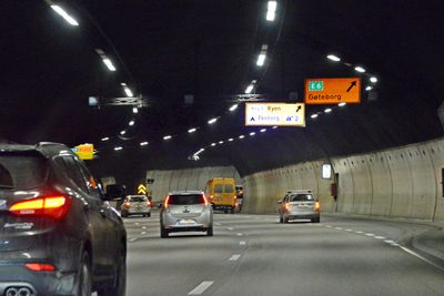 Peab har gitt det laveste anbudet på oppgradering av Ekeberg- og Svartdalstunnelen, men det er Skanska som leder konkurransen. Bildet viser Ekebergtunnelen ved avkjøringen mot Svartdalstunnelen.