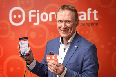 Administrerende direktør Rolf Barmen i Fjordkraft har mange års erfaring fra telebransjen,  blant annet fra sin fortid som administrerende direktør i Chess.