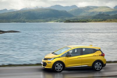 Opel Ampera-e på det første Norges-besøket i fjor. Nå i år hadde bilen europalansering i Norge.