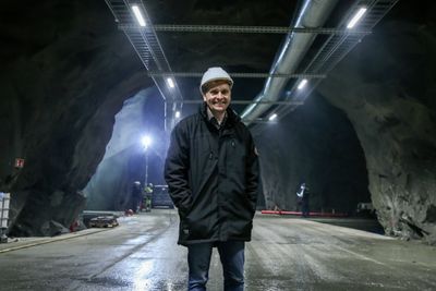 Styrer Lefdal Mine Datacenter: Jørn Skaane har bakgrunn fra energibransjen og er bosatt i Holmestrand. Her er han i gruven som har opptatt all hans yrkesaktive tid de siste årene. Fleksibilitet og skreddersydde løsninger er varemerket til datasenteret i Nordfjord.