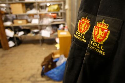 Den store økningen i privathandelen blant nordmenn på nett har ført til utfordrende arbeid for tollvesenet.