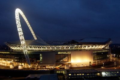 Wembley stadion i London er vanligvis arena for helt andre gjennombrudd enn det som her omtales.