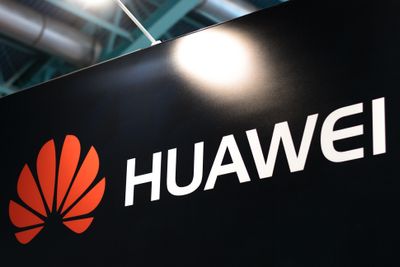 Kinesiske Huawei ser en vesentlig reduksjon i salgsveksten på netverkssiden.