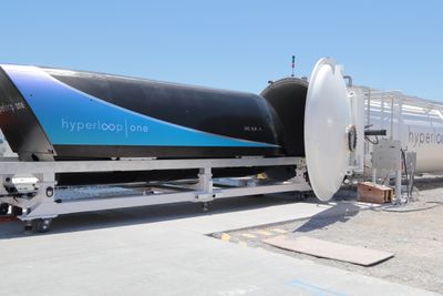Slik ser XP-1 ut, første generasjon Hyperloop One kapsel.