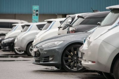 Dersom alle nye biler i Norge skal være fossilfrie innen 2025, er det en rekke tiltak som blir viktige. Flere elbilmodeller, og spesielt større modeller, kan være helt sentralt for å få alle til å ville velge elbil.