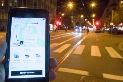 Carl Edvard Endresen, sjef for Uber i Norge, sier Uber Pop tar en pause i Norge.