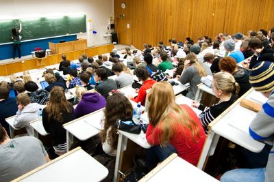 NTNU-studenter på forelesning. 