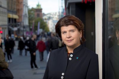Leder for Forbrukerrådet, Randi Flesland, kritiserer i et brev mobiloperatørene for å tilby tjenester koblet til databruk, såkalt nulltaksering, heller enn å gi kundene mer data i abonnementene.