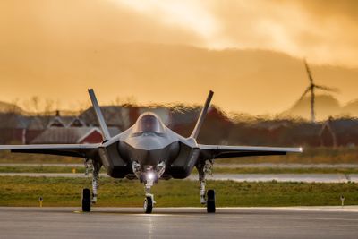 I fem og et halvt år har Luftforsvaret flyet F-35A her fra Ørland flystasjon. De nye kampflyene støyer mer enn forgjengeren F-16.